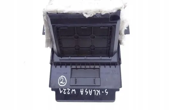 Mercedes-Benz S W221 Glove box A2216802350