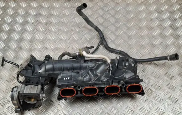 Mercedes-Benz A W176 Intake manifold A2700900737 A2701410025