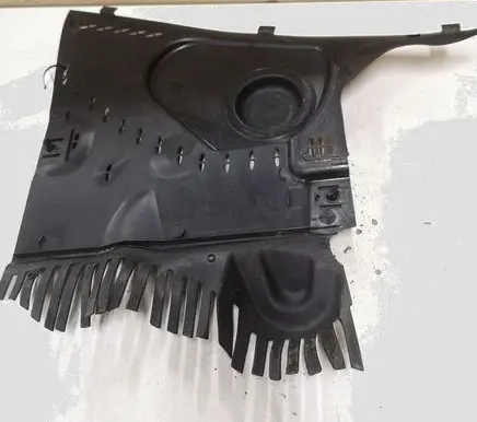 Mercedes-Benz E W211 Windshield trim A2118300713 A2118320108