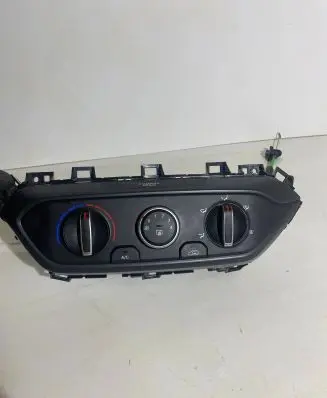 Hyundai i20 (BC3 BI3) Climate control unit 97250Q0010 BC0000111
