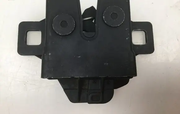 Land Rover Evoque I Engine bonnet (hood) release handle LR065340