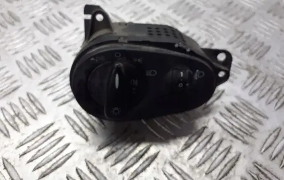 Ford Focus Light switch 13A024EA