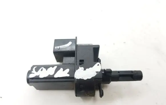 Clutch pedal sensor