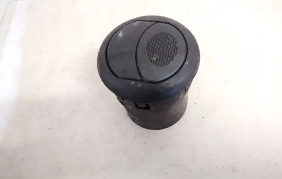 Fiat Doblo Dash center air vent grill 225363