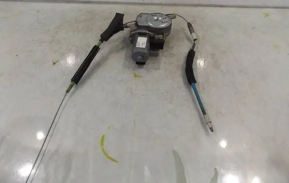 Front door window regulator with motor