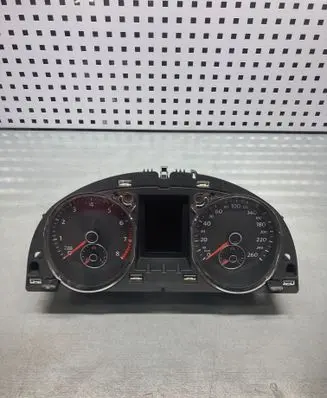 Volkswagen PASSAT B6 Speedometer (instrument cluster) 3C0920872H