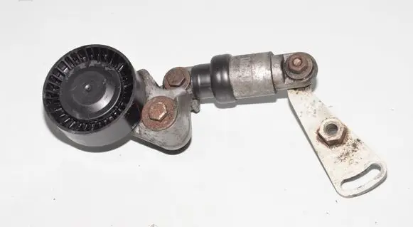 BMW X5 E53 Generator/alternator belt tensioner 7515866 1745819