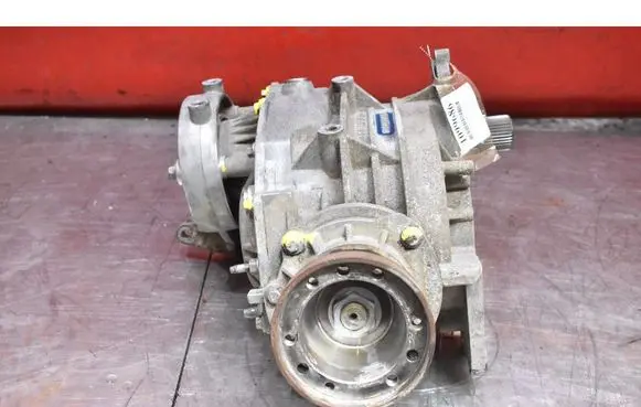 Chrysler Pacifica Gearbox transfer box case 7450014093