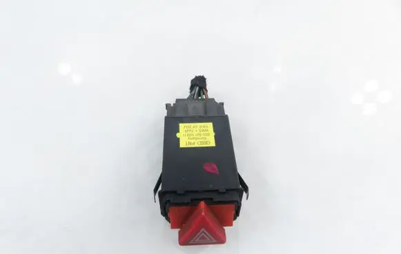 Audi A4 S4 B5 8D Hazard light switch 8D0941509H