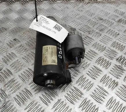 Mercedes-Benz C W205 Starter motor A6519062800