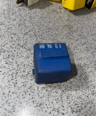 BMW 5 E34 Other relay 61311378786