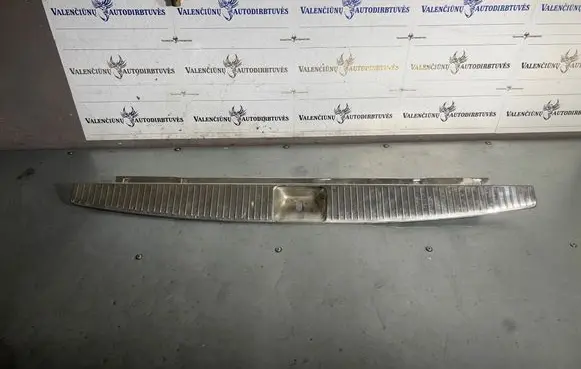 Mercedes-Benz E W212 Trunk/boot sill cover protection 2126900027 A2126900027