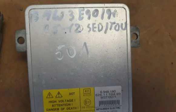 BMW 3 E90 E91 Xenon control unit/module 6948180 6261110499