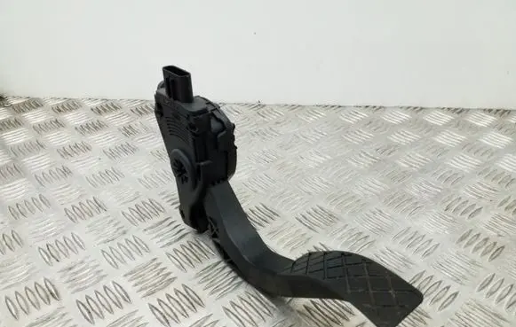 Audi A4 S4 B8 8K Accelerator throttle pedal 8K1721523
