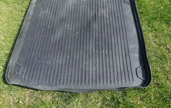 Audi A4 S4 B9 8W Rubber trunk/boot mat liner 8W9061180