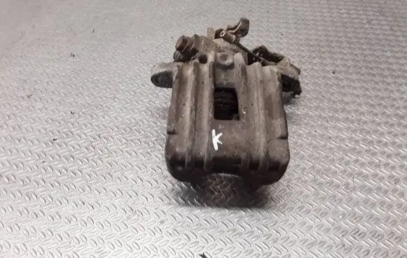 Volkswagen Golf IV Rear brake caliper