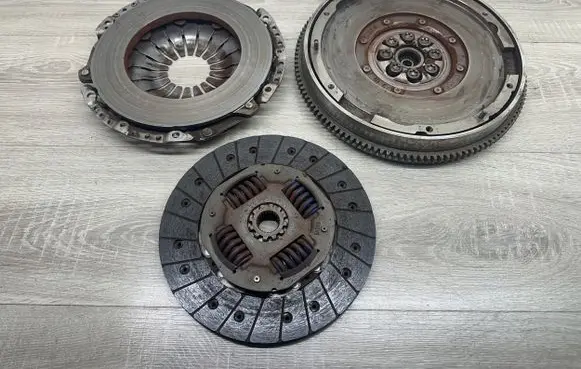 Subaru Forester SJ Clutch set kit 668000 60130