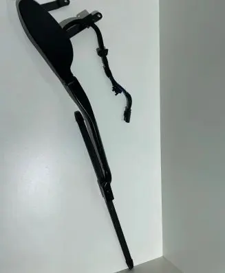 Mercedes-Benz GLE (W166 - C292) Front wiper blade arm A1668207000