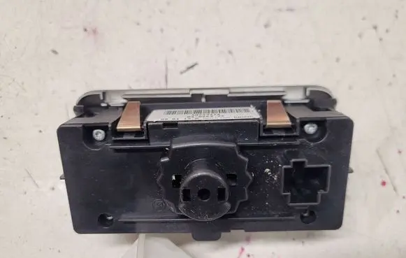 Volvo XC60 Light switch 30739414