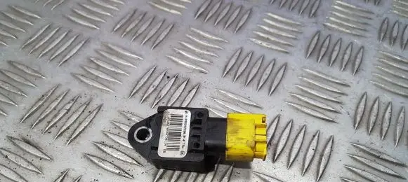 Mercedes-Benz B W245 Airbag deployment crash/impact sensor A1698202226