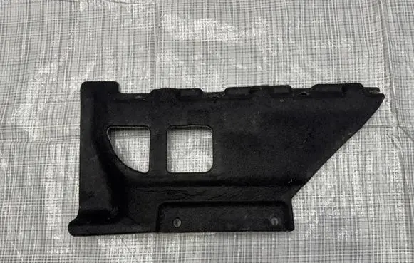 Alfa Romeo Junior Dashboard lower bottom trim panel 521736210