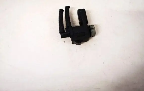 Audi A4 S4 B6 8E 8H Turbo solenoid valve 1j0906283c