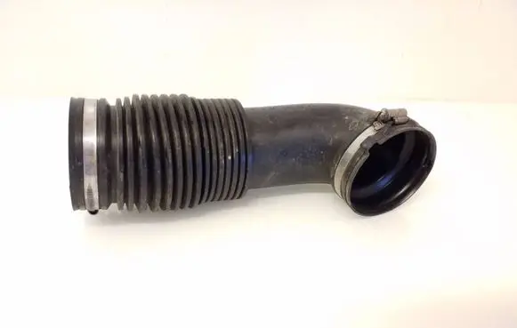 Mercedes-Benz B W246 W242 Turbo air intake inlet pipe/hose A6510902242 4012342A 0111839A