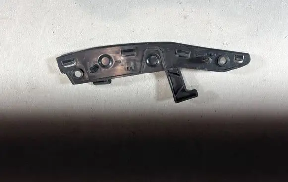 Citroen C3 Front bumper mounting bracket 9683465680