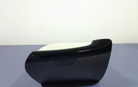 Renault Captur Glove box 685003033F