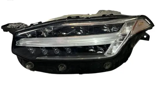 Volvo XC90 Headlight/headlamp 31656996