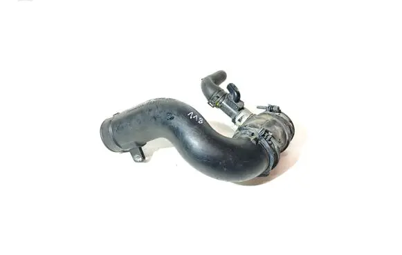 Air intake hose/pipe