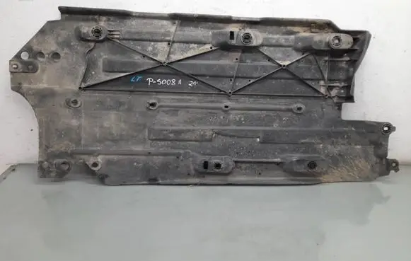 Peugeot 5008 II Rear underbody cover/under tray 9832617680