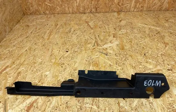 Volvo XC40 Fender end trim 32244536