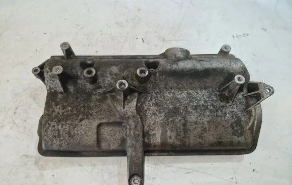 Mercedes-Benz B W245 Rocker cam cover A6400100667