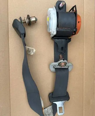 Honda Stream Rear seatbelt 0430061