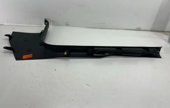 Tesla Model 3 (A) pillar trim 108629000H 027844948 VYX201551313400