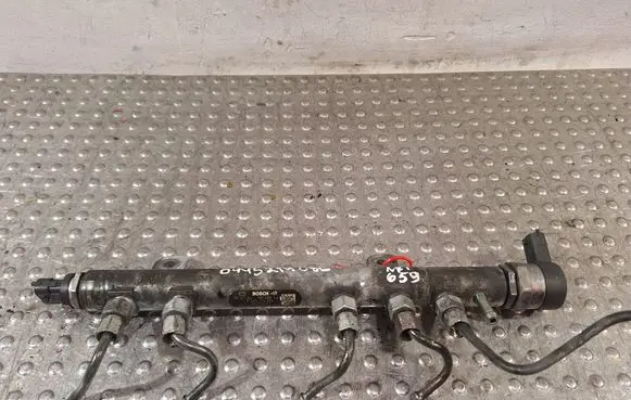 Fuel main line pipe