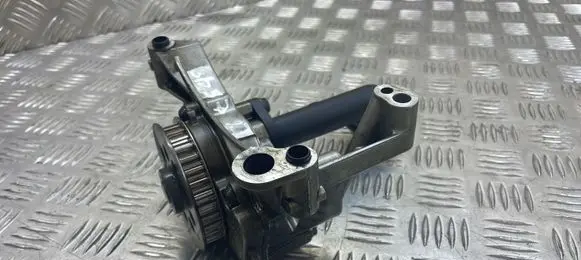 Audi A1 Oil pump 03L115105C