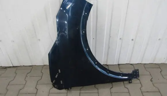 Renault Captur Fender 631002106R