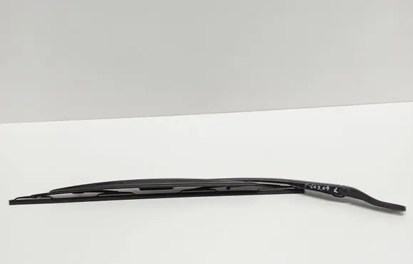 Peugeot 607 Front wiper blade arm 102415
