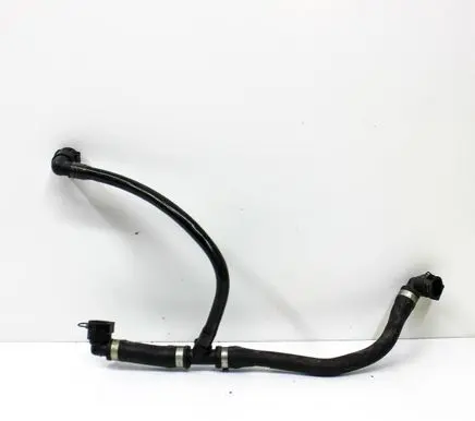 BMW 4 F32 F33 Engine coolant pipe/hose 8616914