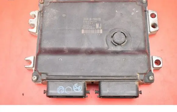 Suzuki SX4 Engine control unit/module ECU 33910-75KC2