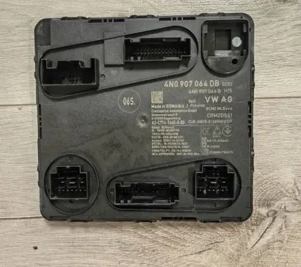 Audi A6 S6 C8 4K Central body control module 4N0907064DB