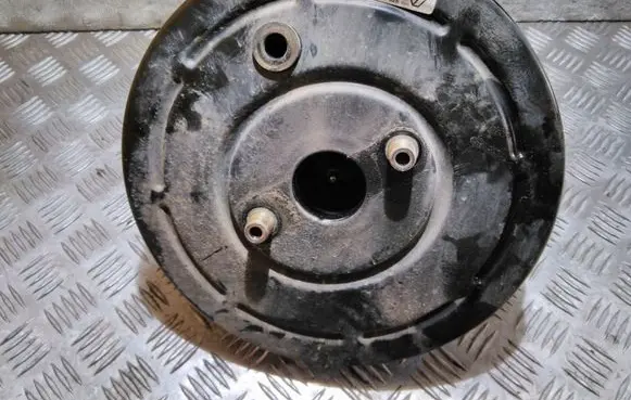 Renault Megane II Brake booster 8200453735