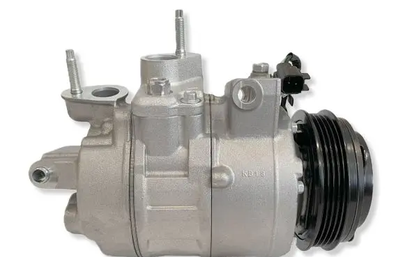 Ford Mondeo MK V Air conditioning (A/C) compressor (pump) DG9H19D629CD