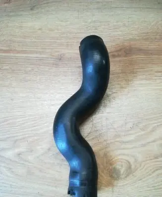 Opel Zafira A Intercooler hose/pipe 24451330 93887627