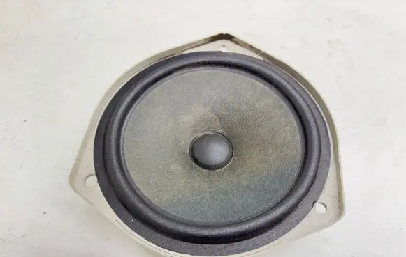 Honda FR-V Rear door speaker EAS16P648B