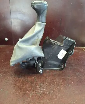 Peugeot Boxer Gear shifter/selector 1331789080