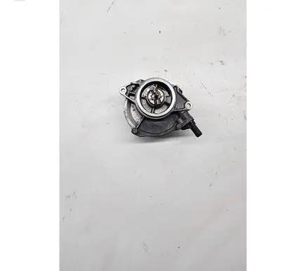 Volkswagen Phaeton Vacuum pump 057145100AC