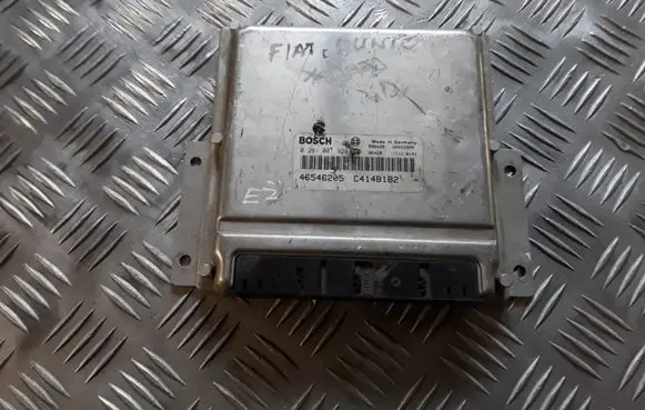 Fiat Punto (188) Engine control unit/module 0281001928 46546205 C414B182